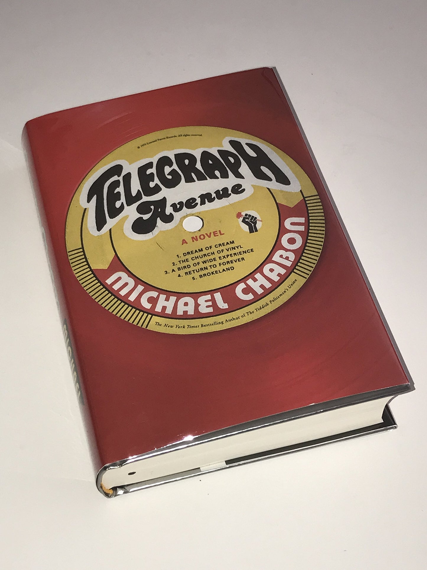 Telegraph Avenue: A Novel The Happy Book Stack