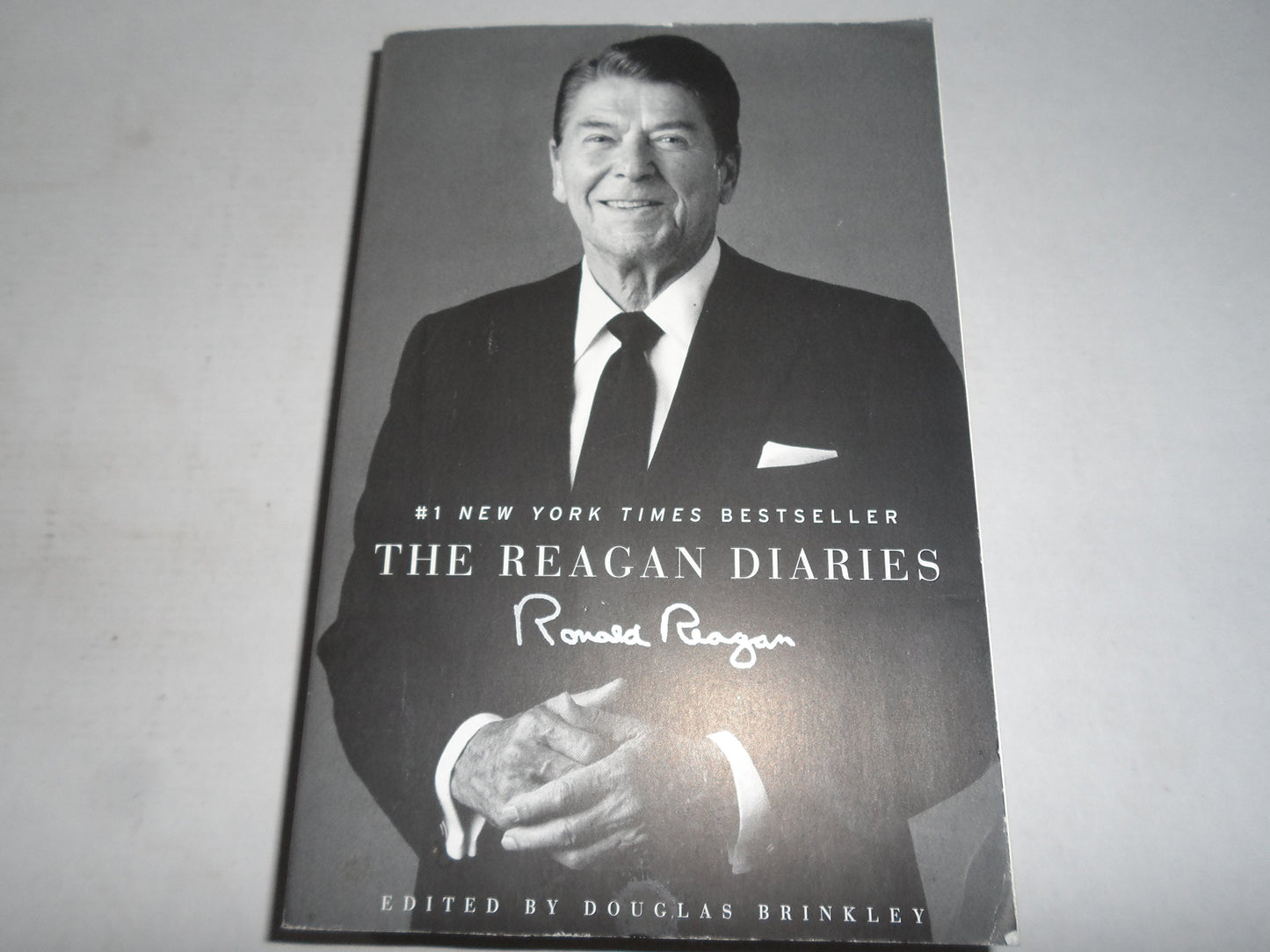The Reagan Diaries: The #1 New York Times Bestseller―Wit, Intelligence, and Humor from the 40th President's Two Terms The Happy Book Stack