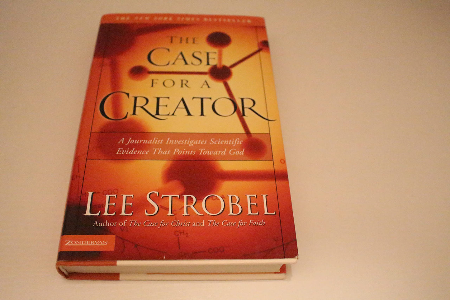 The Case for a Creator: A Journalist Investigates Scientific Evidence That Points Toward God The Happy Book Stack