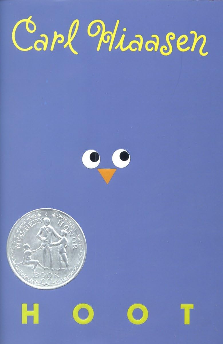 Hoot The Happy Book Stack