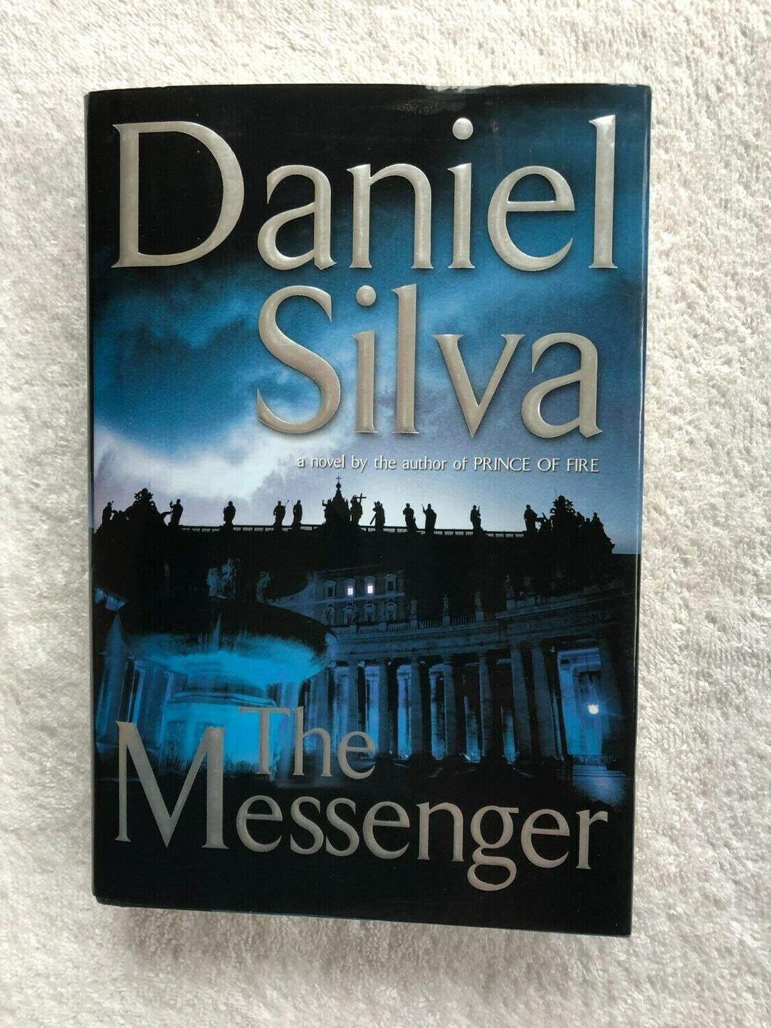 The Messenger The Happy Book Stack