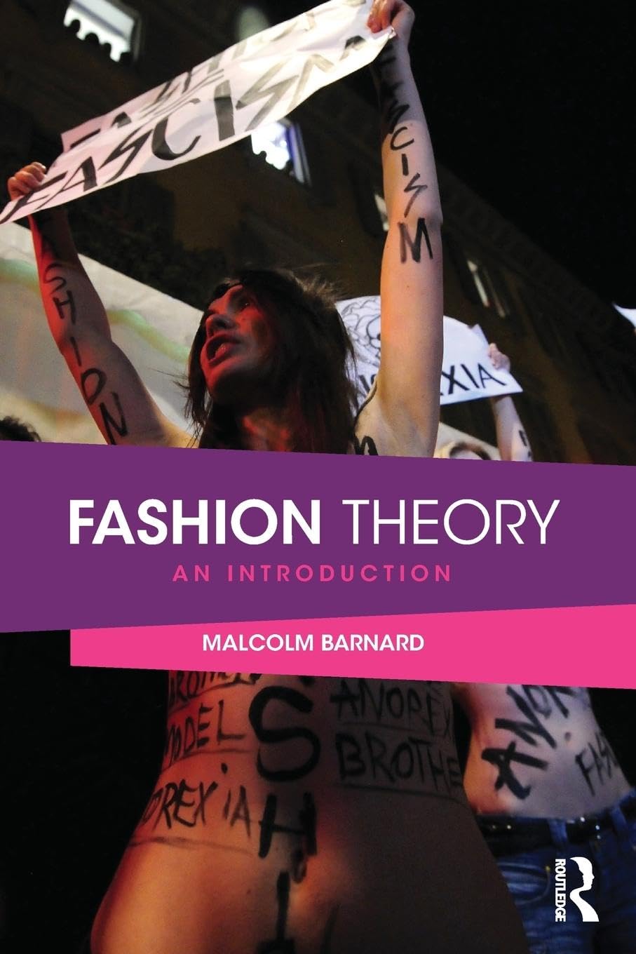 Fashion Theory: An Introduction - 3212
