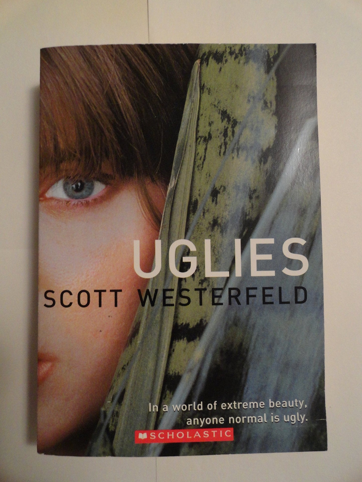 Uglies (The Uglies, 1) The Happy Book Stack