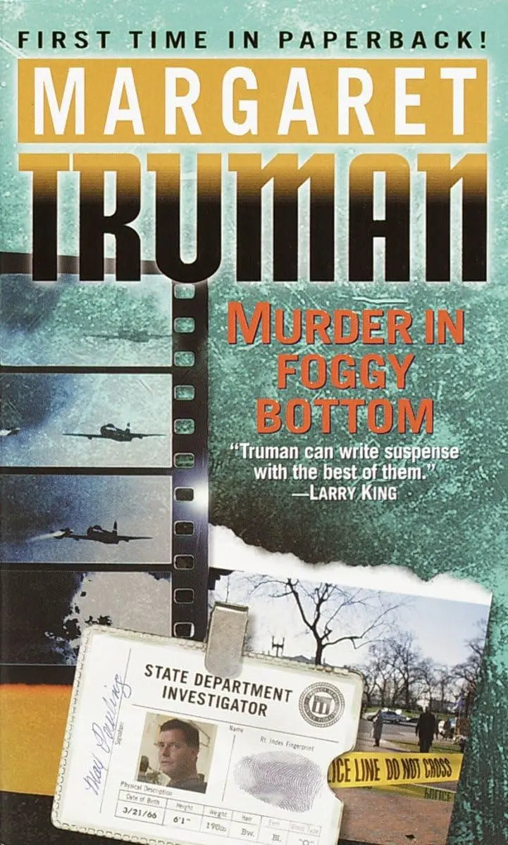 Murder in Foggy Bottom (Capital Crimes) The Happy Book Stack