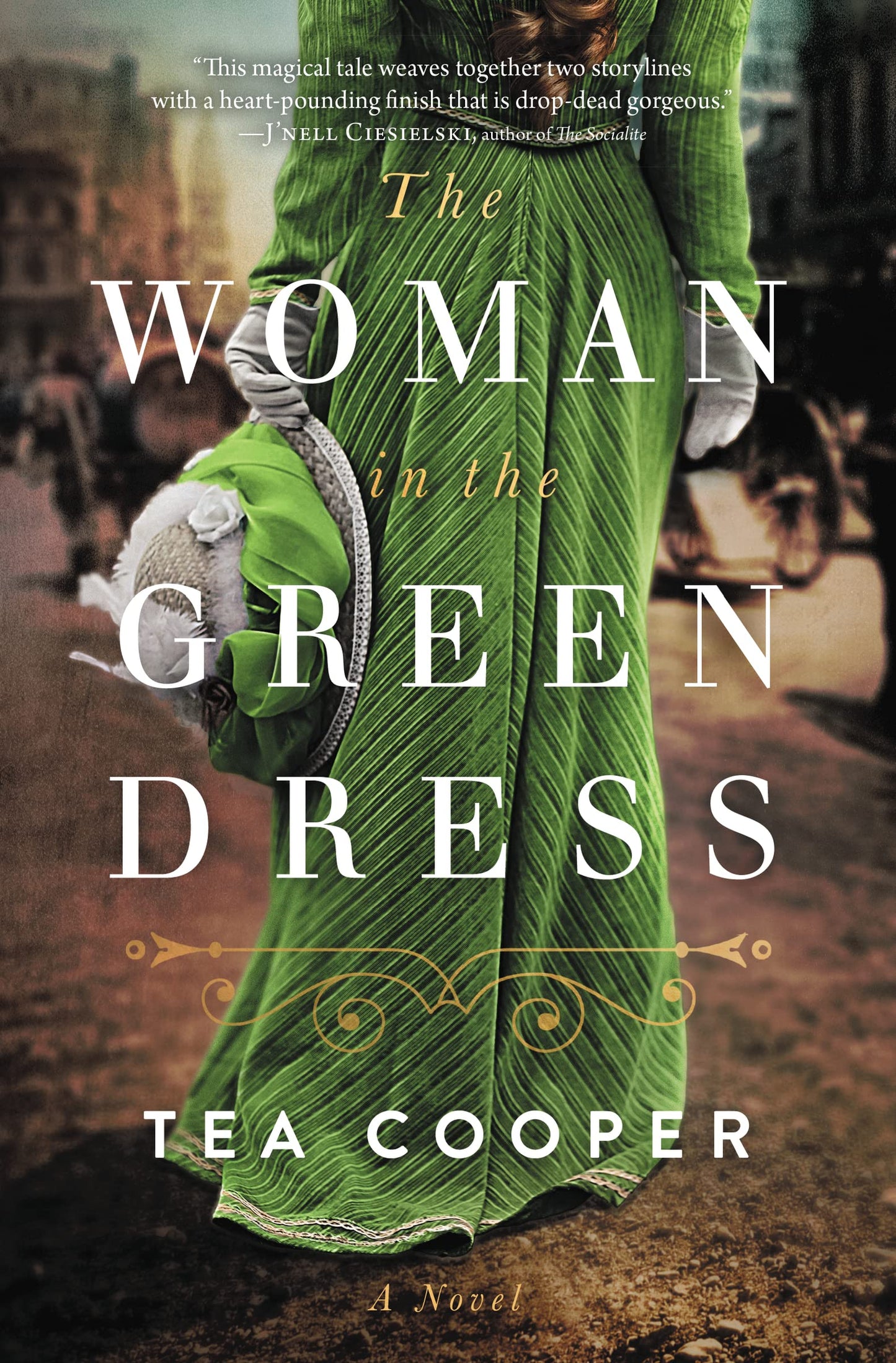 The Woman in the Green Dress - 4235