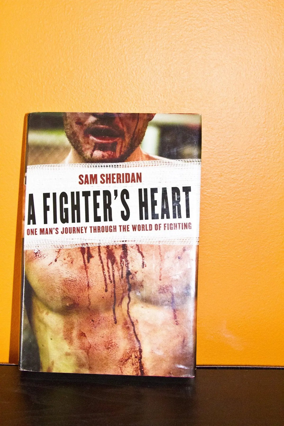 A Fighter's Heart: One Man's Journey Through the World of Fighting The Happy Book Stack