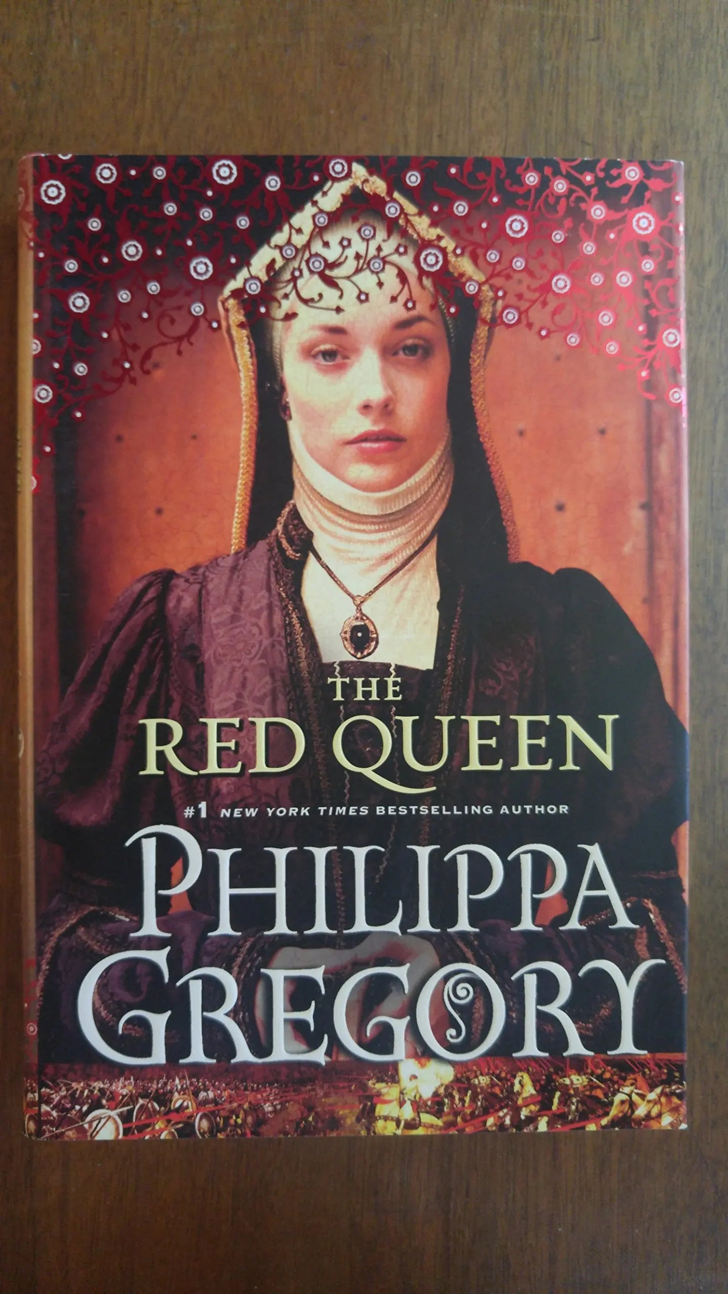 The Red Queen: A Novel (The Plantagenet and Tudor Novels) The Happy Book Stack
