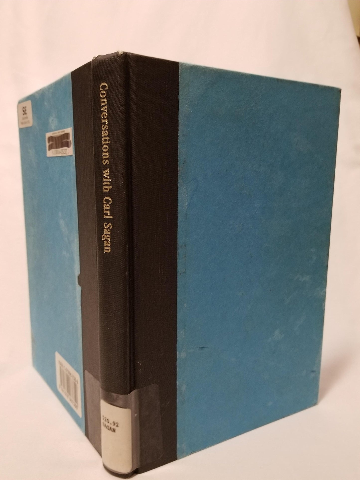 Conversations With Carl Sagan (Literary Conversations Series) - 75