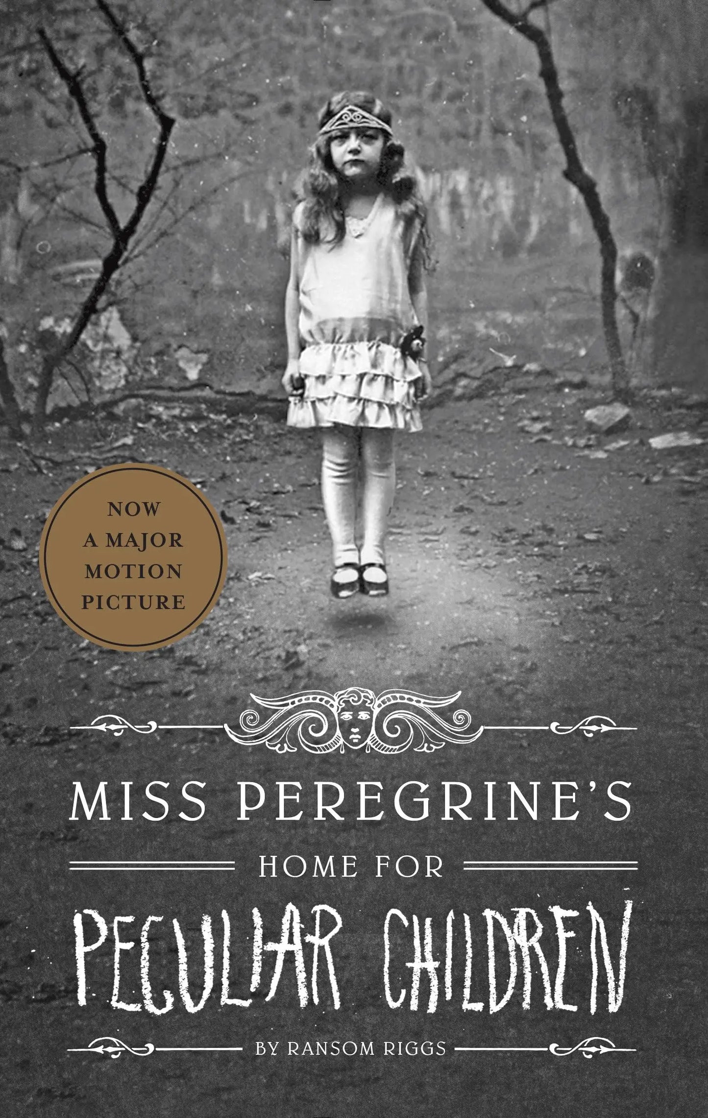 Miss Peregrine's Home for Peculiar Children (Miss Peregrine's Peculiar Children) The Happy Book Stack