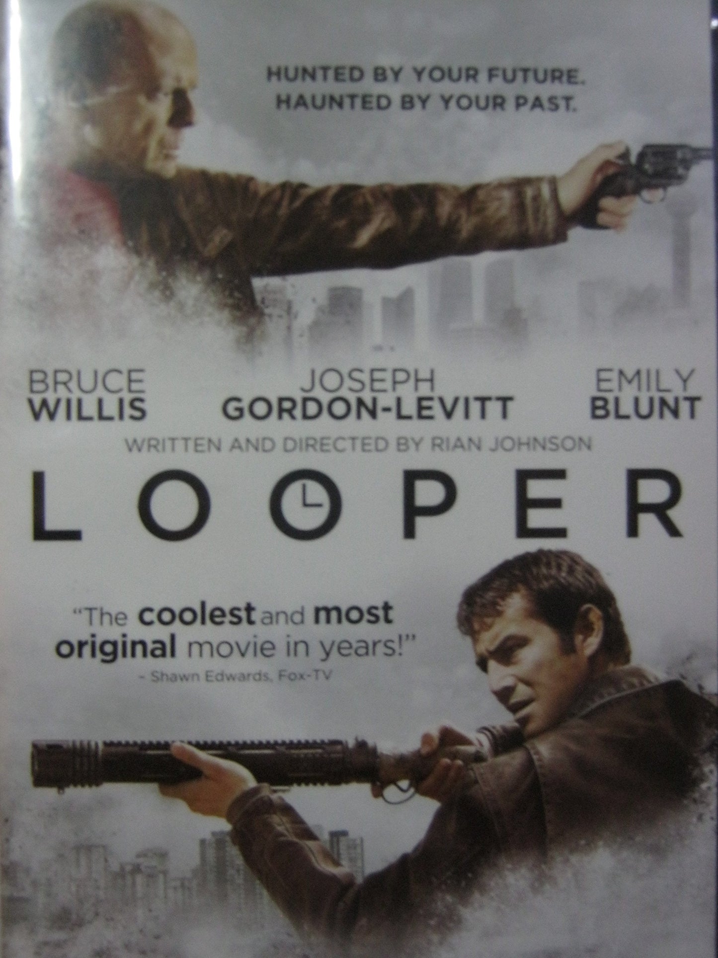 Looper (Dvd,2012) The Happy Book Stack