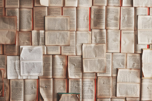 Open vintage books – Brandon Sanderson Books in Order