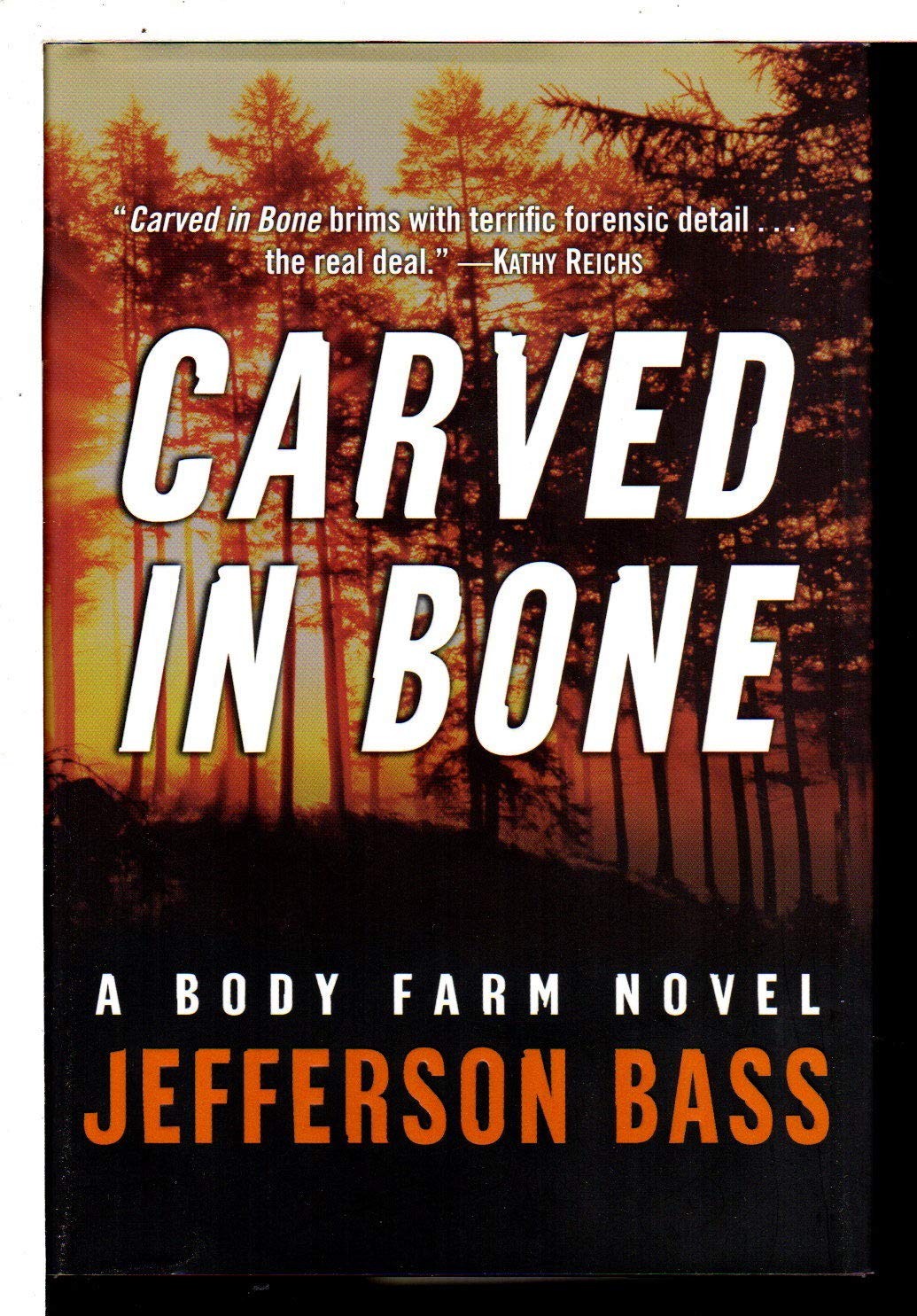 Carved in Bone: A Body Farm Novel The Happy Book Stack