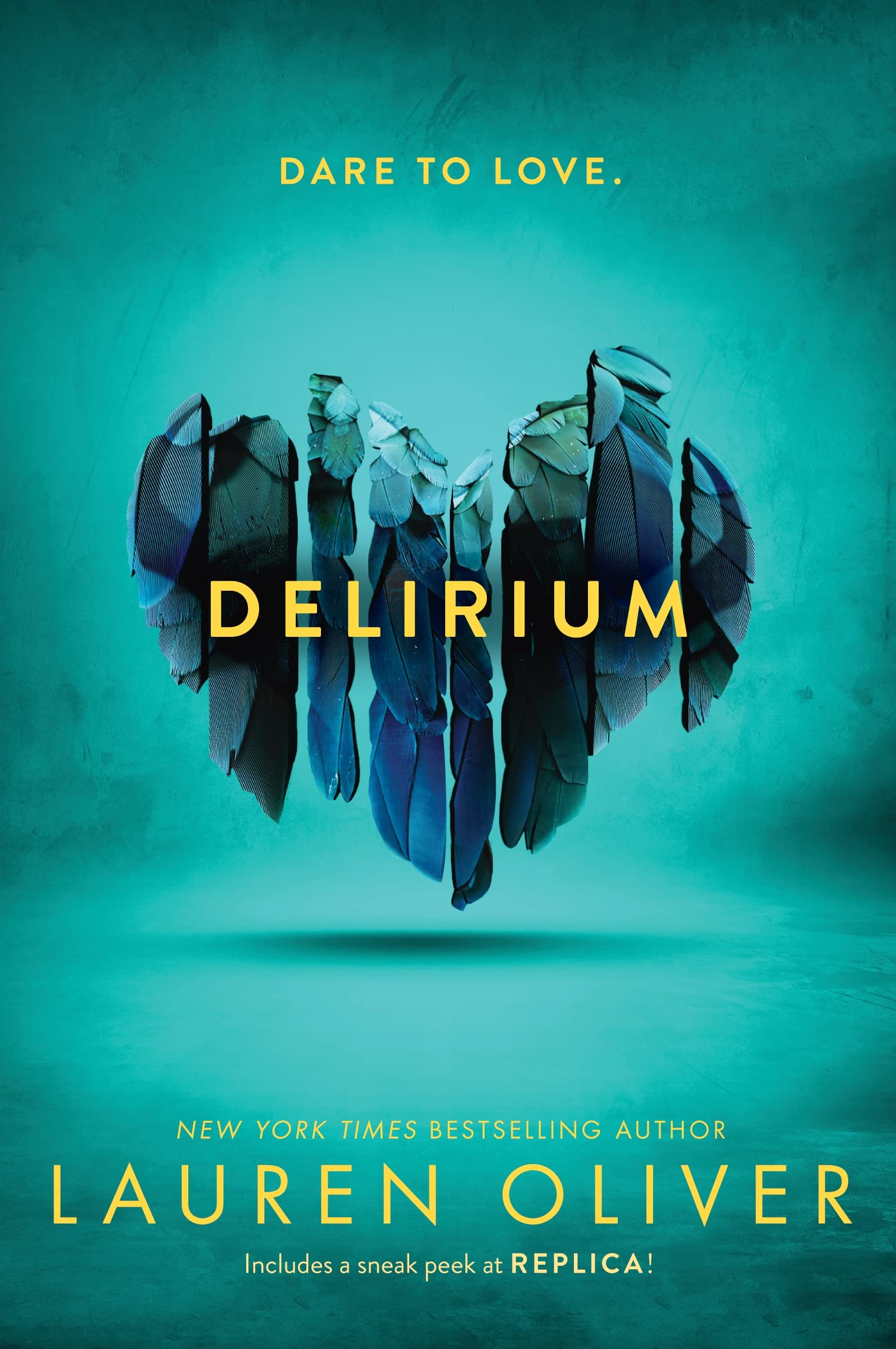 Delirium (Delirium Trilogy, 1) The Happy Book Stack