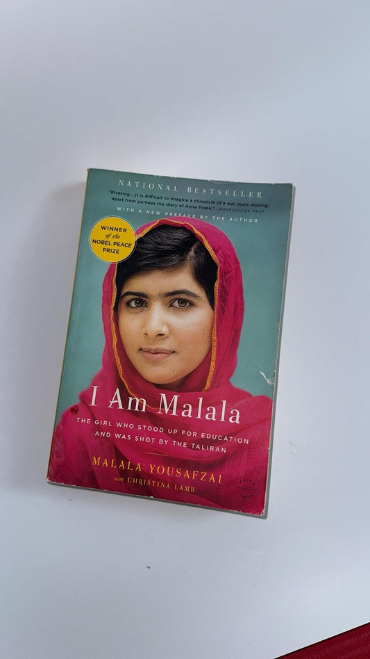 I Am Malala: The Girl Who Stood Up for Education and Was Shot by the Taliban The Happy Book Stack
