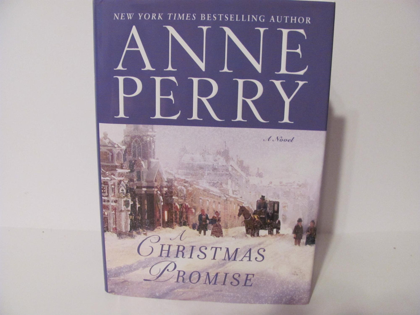 A Christmas Promise: A Novel - 7405