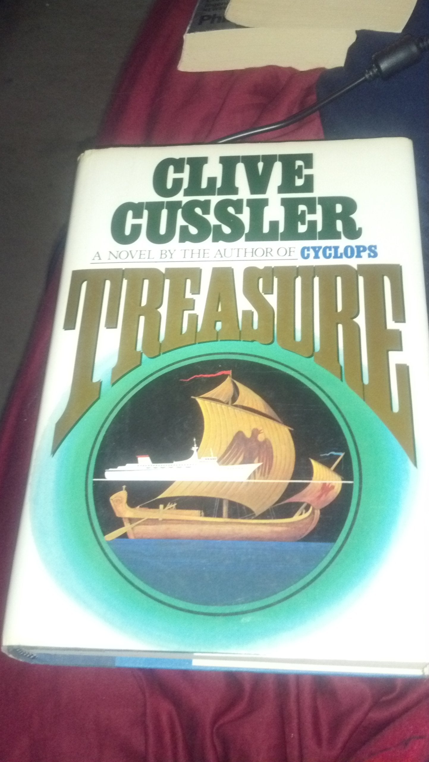 Treasure (Dirk Pitt Adventure) The Happy Book Stack