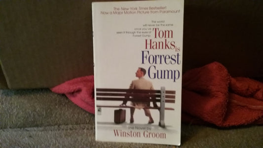 Forrest Gump (Movie Tie in) The Happy Book Stack