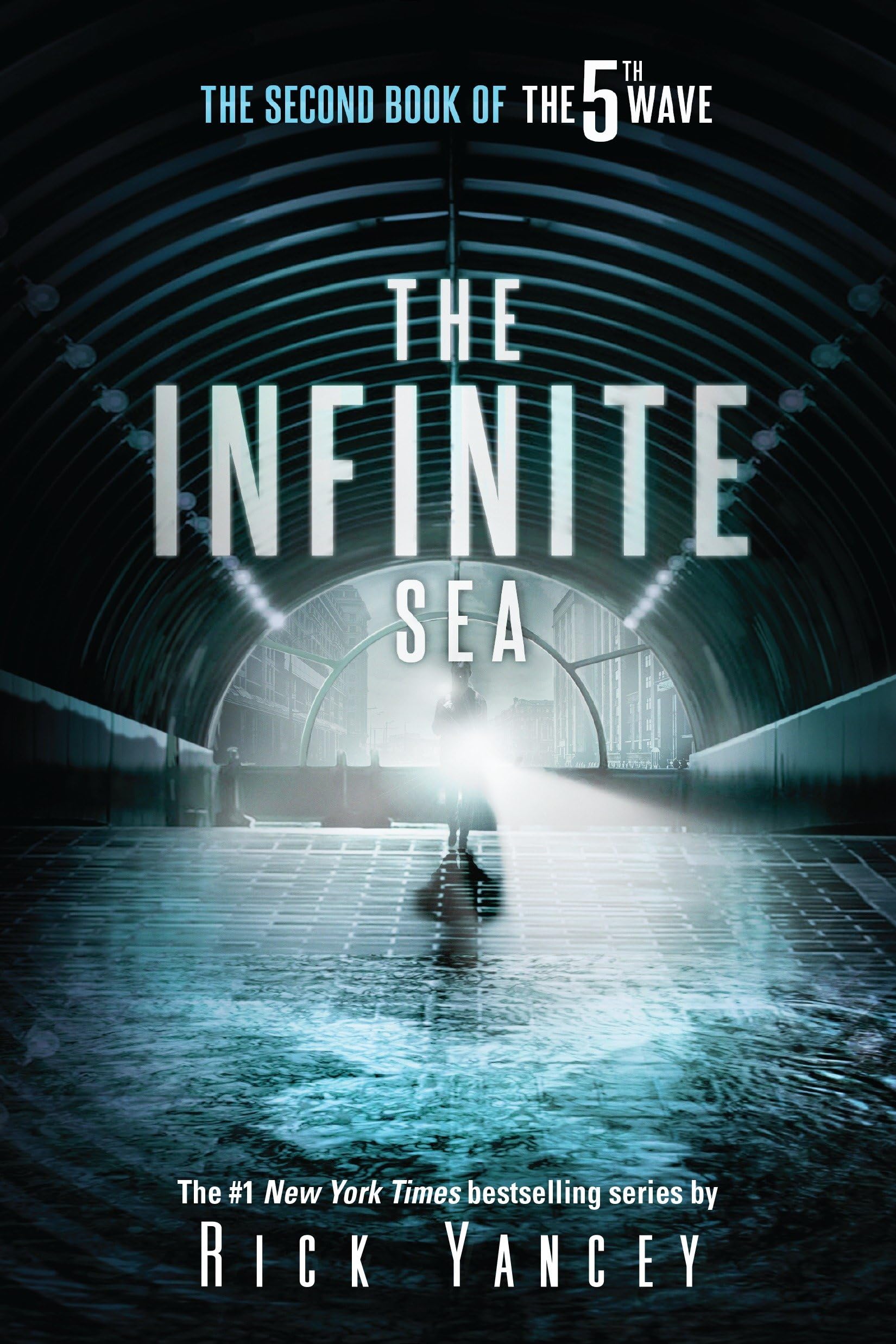 The Infinite Sea: The Second Book of the 5th Wave The Happy Book Stack