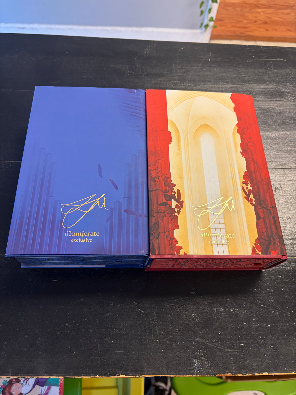 Crescent City by Sarah J. Maas – Illumicrate Exclusive Editions: House of Earth and Blood & House of Sky and Breath (Books 1–2) Illumicrate