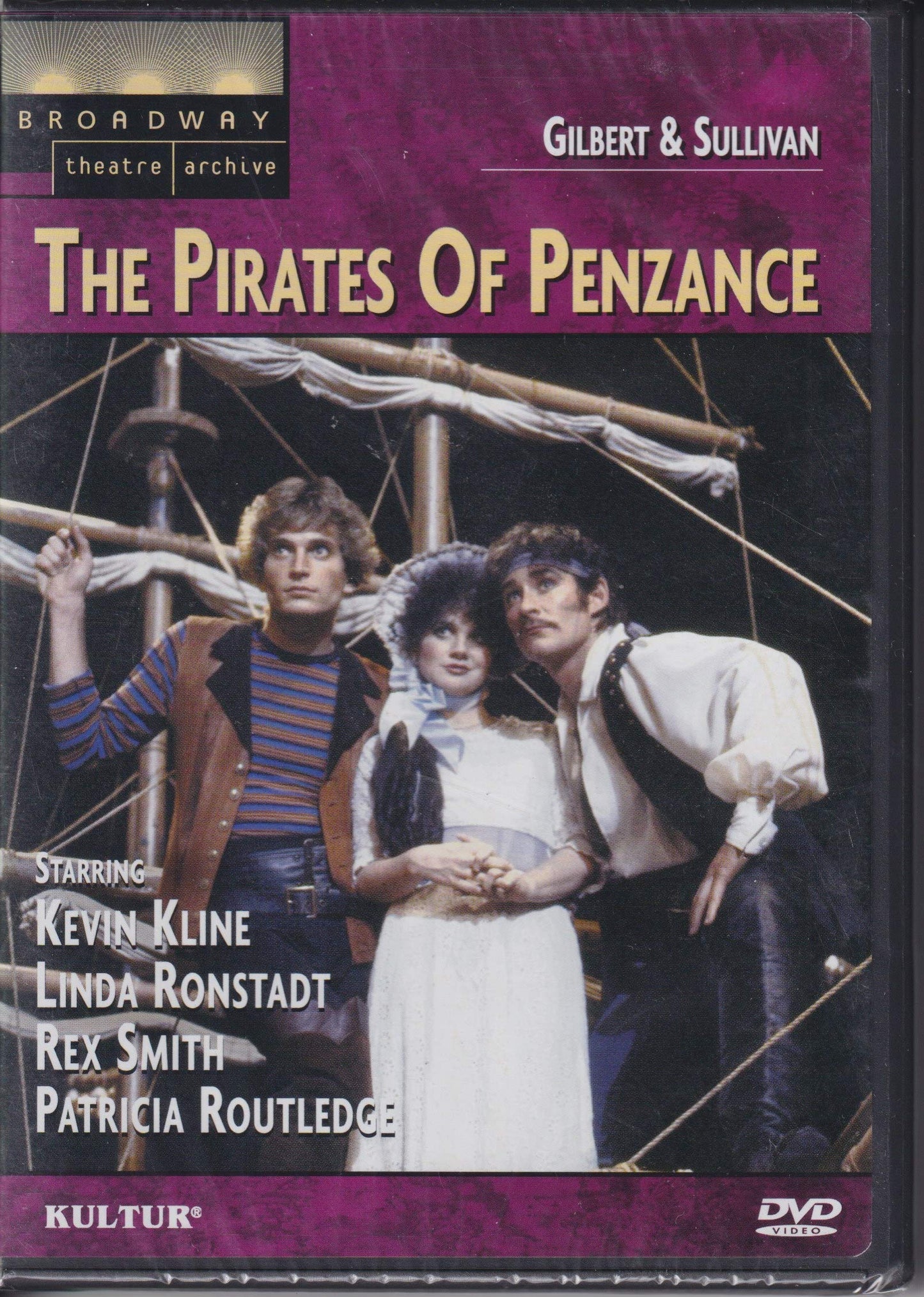 Gilbert & Sullivan: Broadway Theatre Archive (The Pirates of Penzance / Kline, Ronstadt, Smith, Routledge, Delacorte Theater ) - 2937