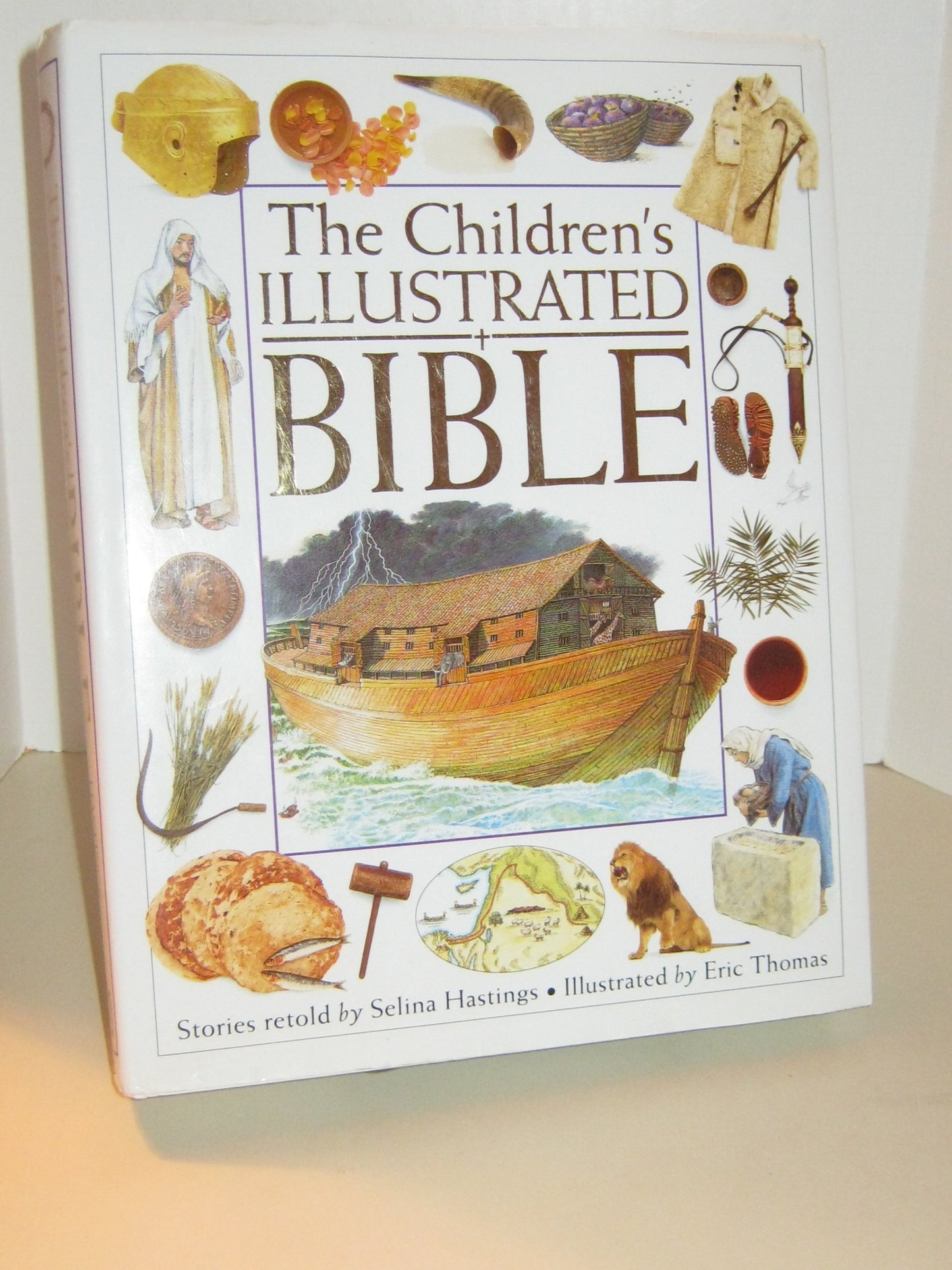 The Children's Illustrated BIBLE The Happy Book Stack