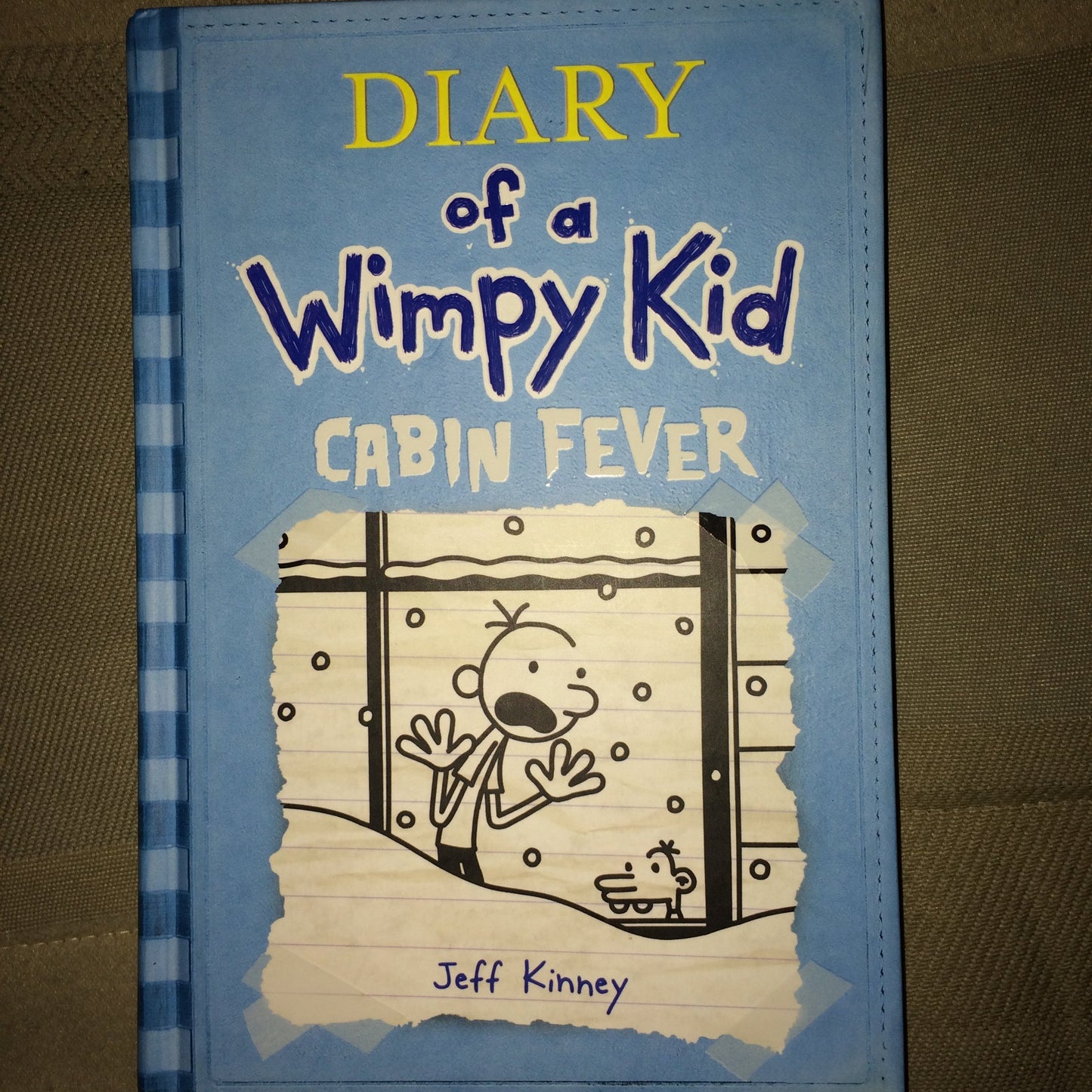 Dog Days (Vol. 4) - 9344